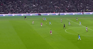 利物浦能否避免？卫冕冠军此前仅莱斯特城遭遇过英超5连败